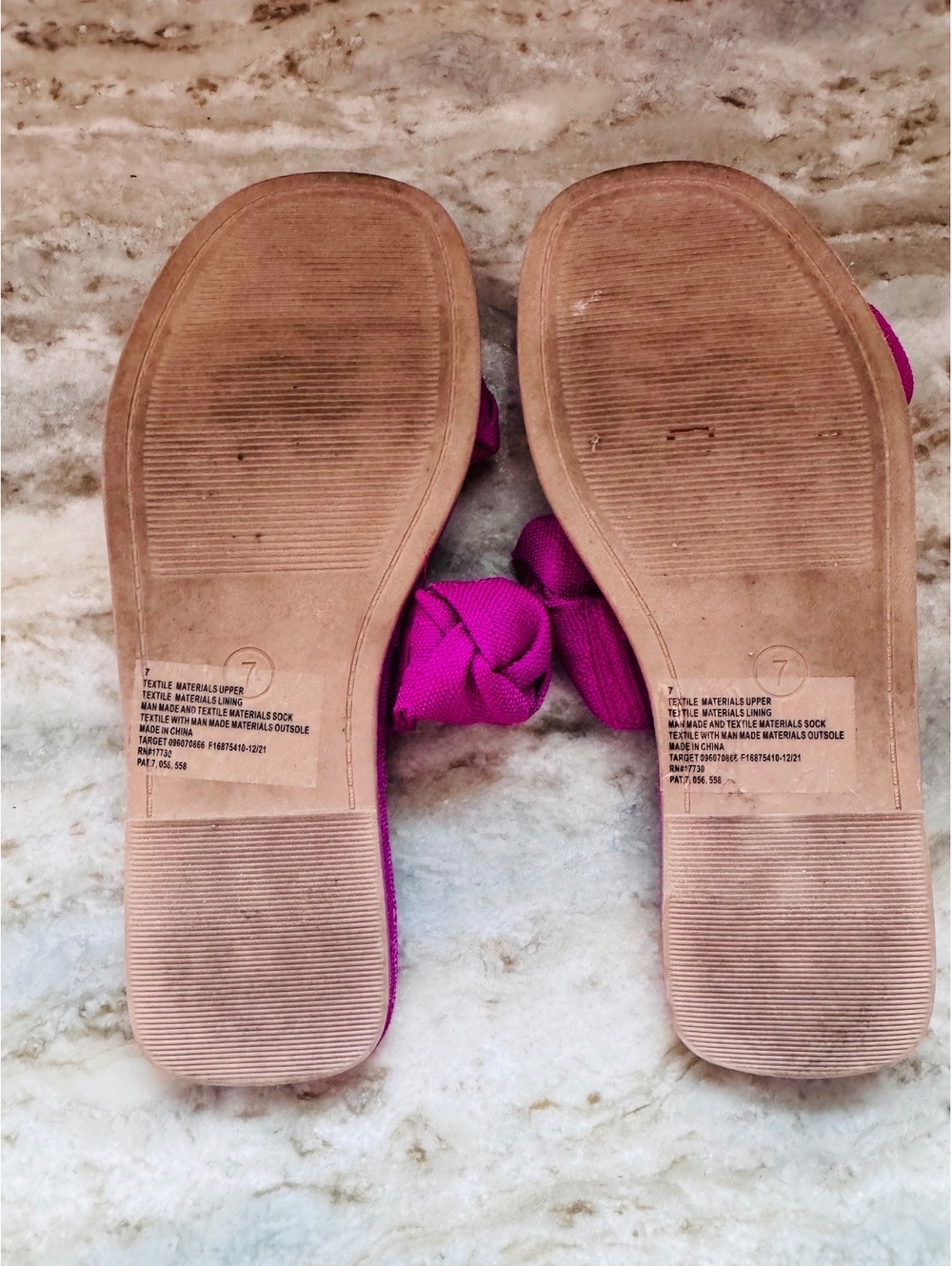 Universal Thread Sandals - Picture 2 of 2